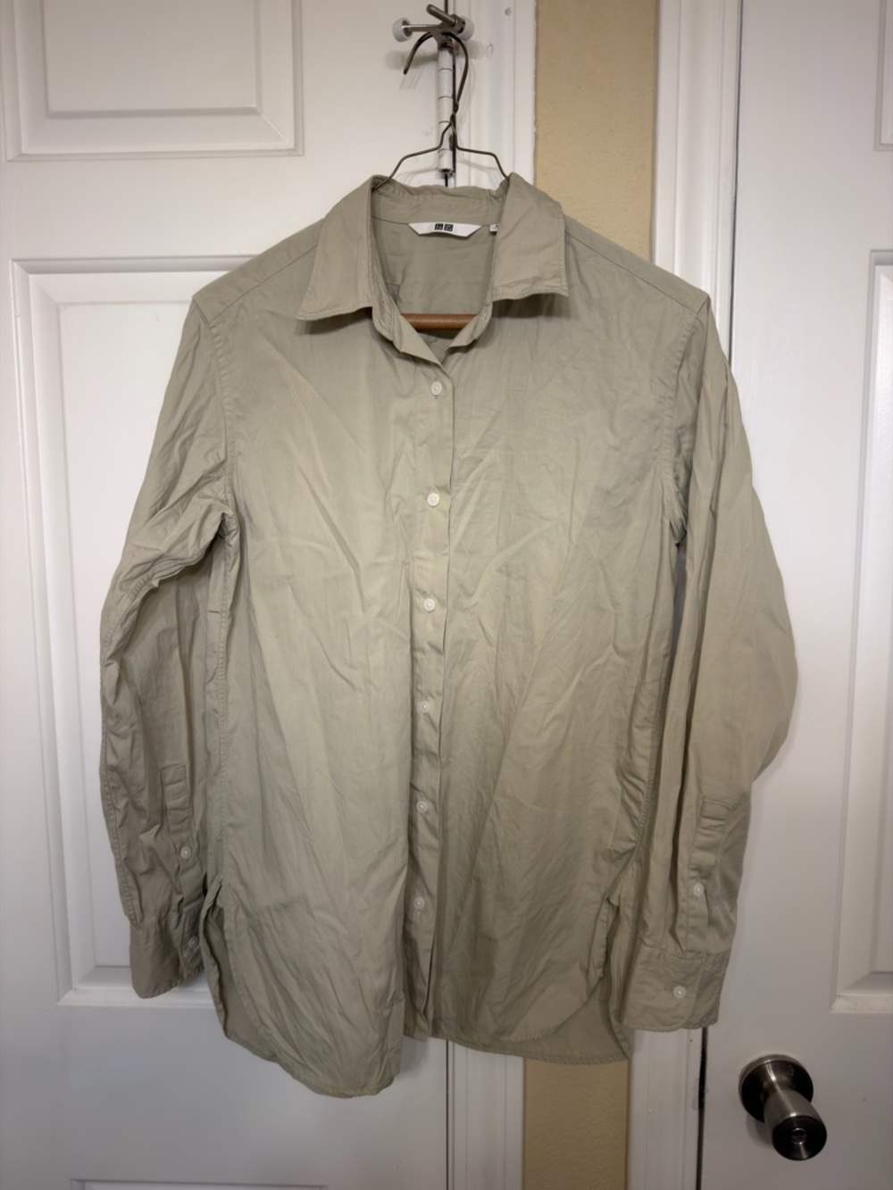 Uniqlo Beige Button-Up Shirt